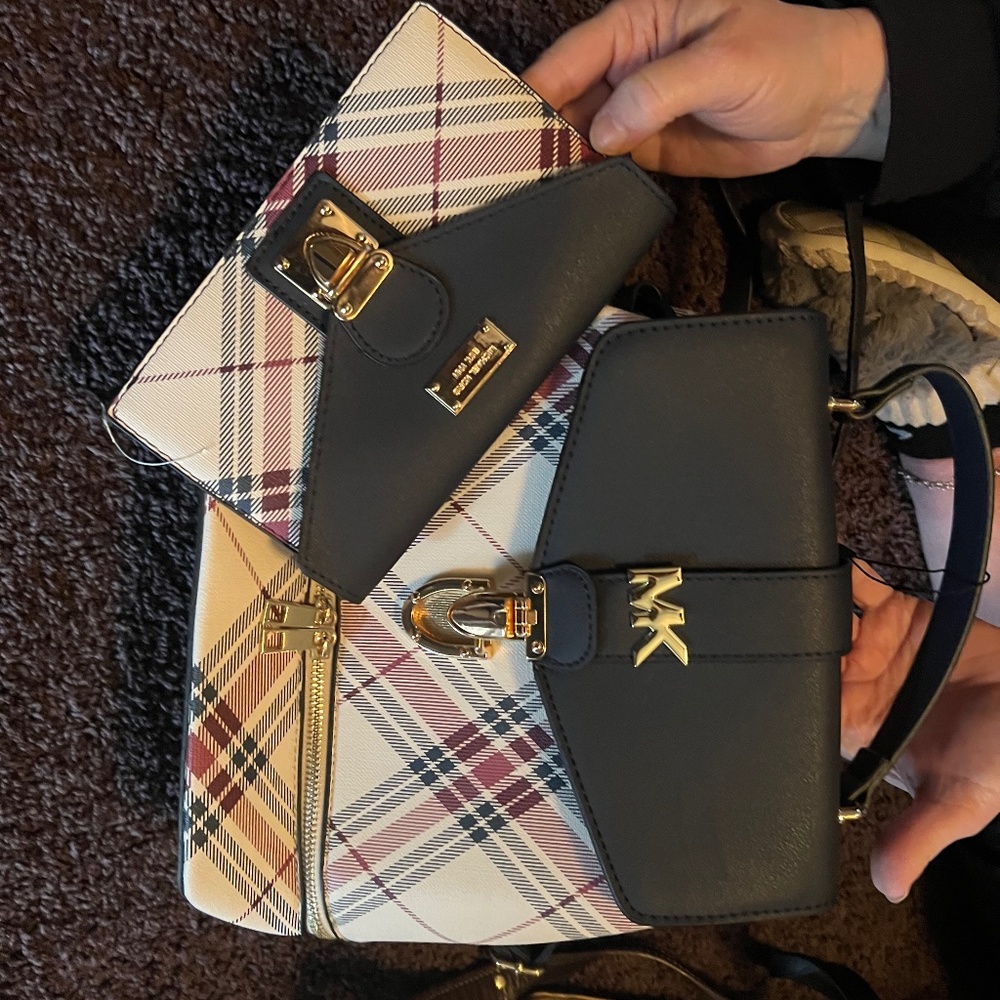 Micheal kors backpack